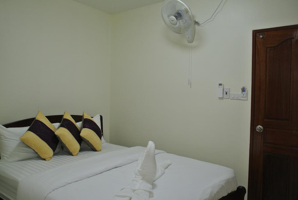 Baan Taweesuk Guest House Hua Hin Ngoại thất bức ảnh