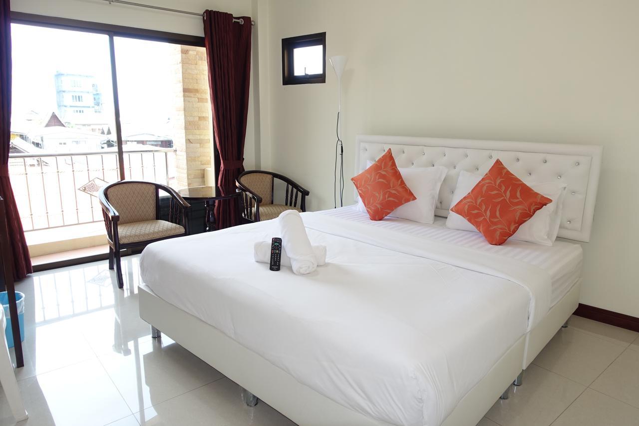 Baan Taweesuk Guest House Hua Hin Ngoại thất bức ảnh