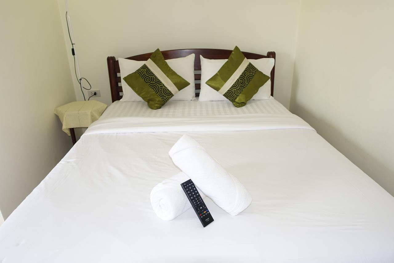 Baan Taweesuk Guest House Hua Hin Ngoại thất bức ảnh