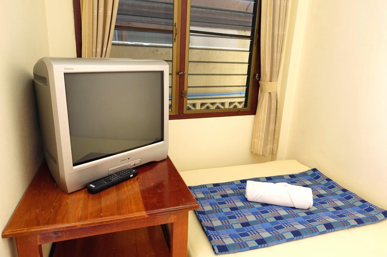 Baan Taweesuk Guest House Hua Hin Ngoại thất bức ảnh