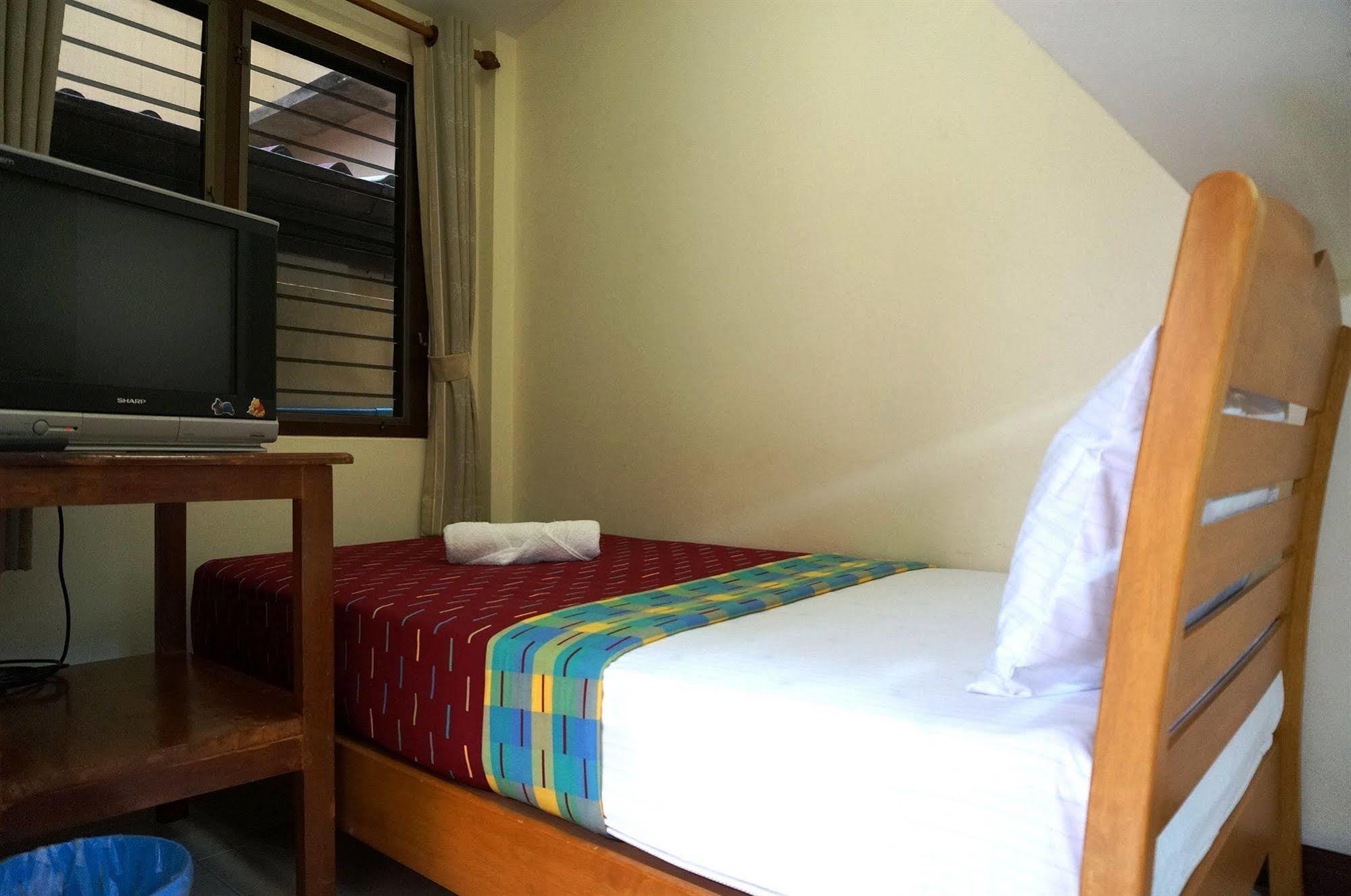 Baan Taweesuk Guest House Hua Hin Ngoại thất bức ảnh