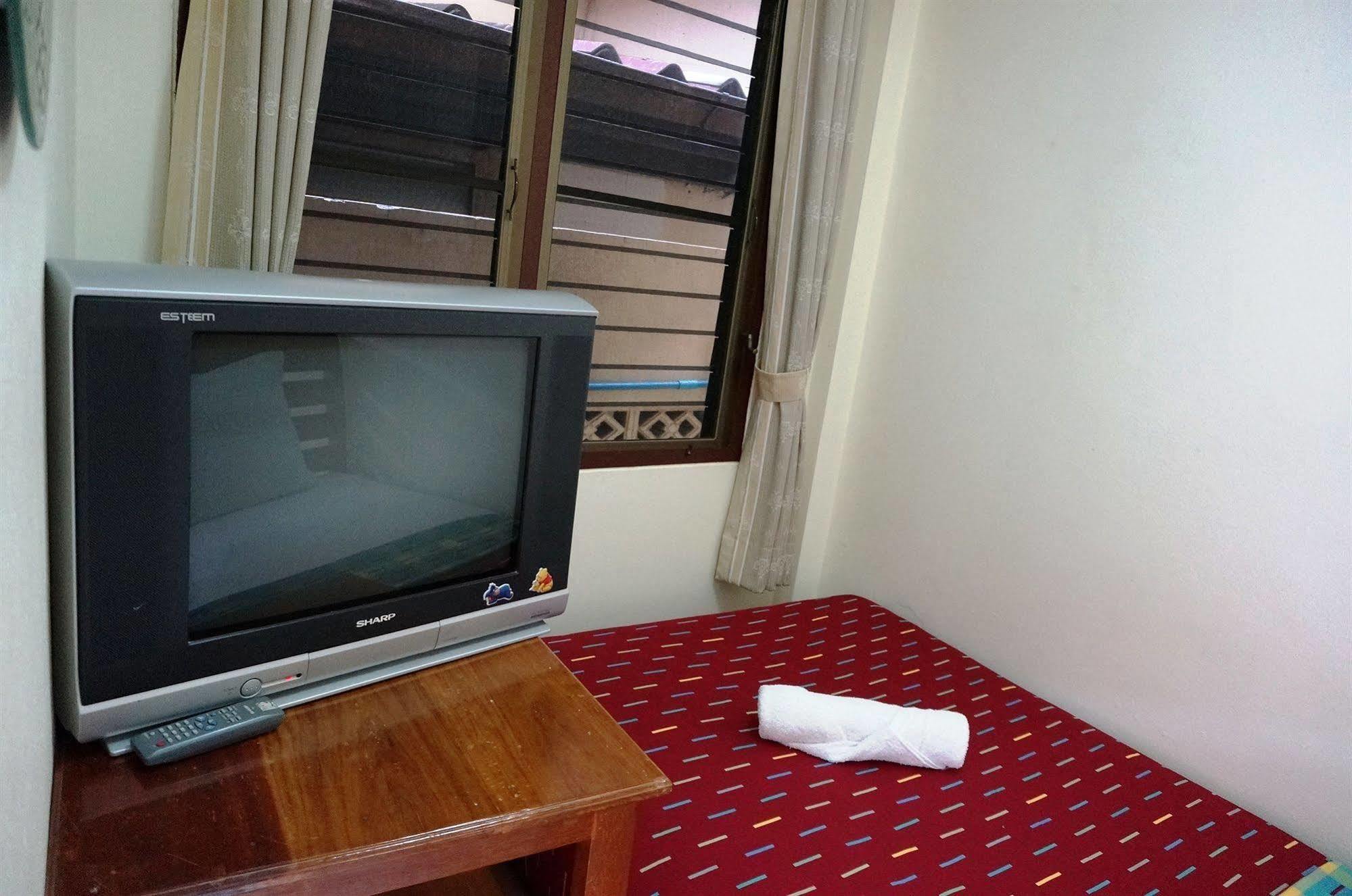 Baan Taweesuk Guest House Hua Hin Ngoại thất bức ảnh