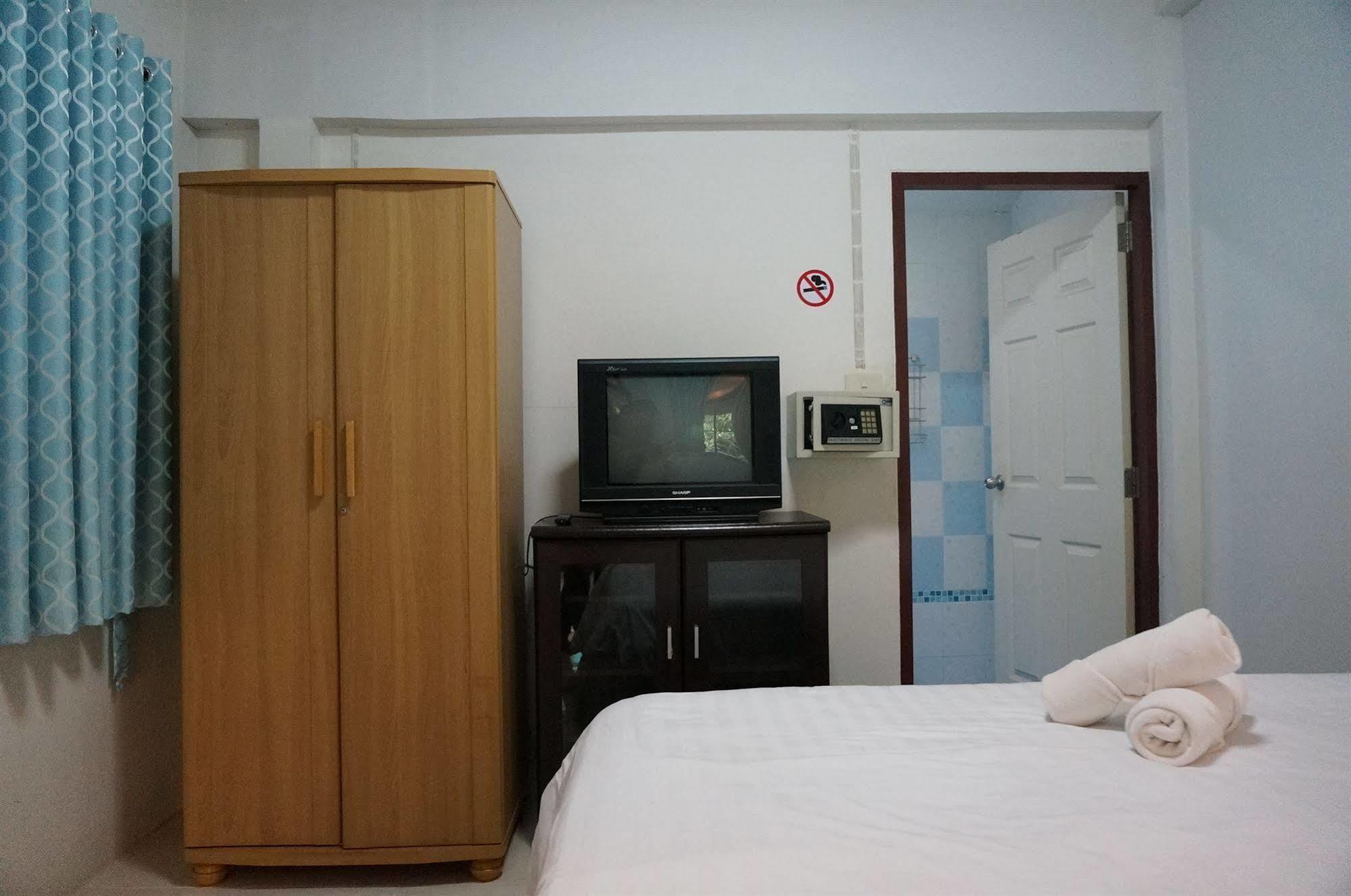 Baan Taweesuk Guest House Hua Hin Ngoại thất bức ảnh